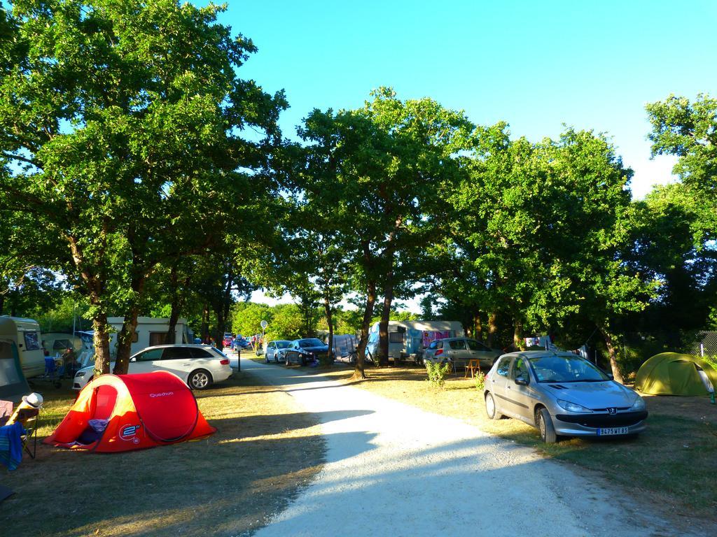 Camping La Maurie Foulerot Eksteriør billede